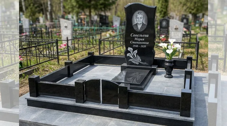 Памятник с гравировкой калл — выполненная работа «Савельева» в Омске