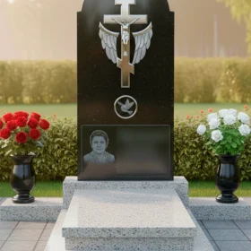 Горизонтальный Гранитный памятник с крестом - ПН415